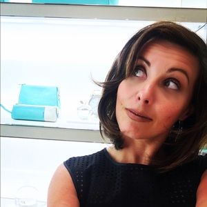 Meet your Posher, Laura